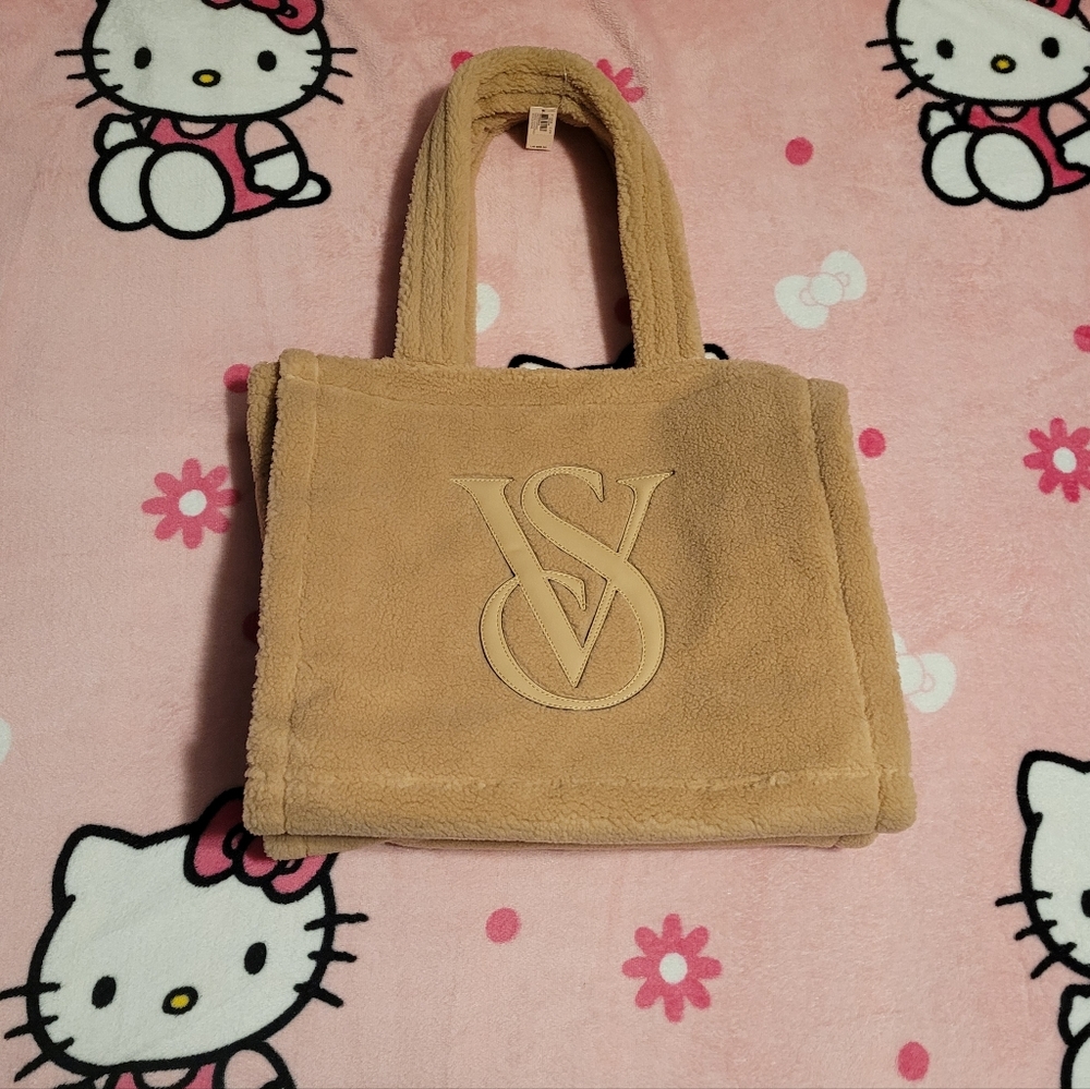 Victoria Secret Tan Sherpa Tote Bag Handbag Faux Fur Beige Fleece Purse Fuzzy